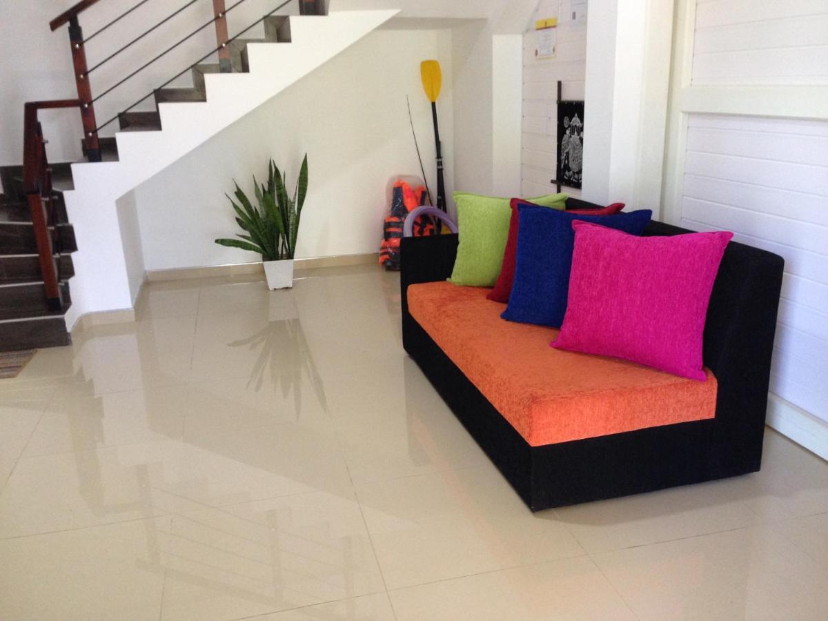 Lake Life Villa Ambalangoda  Buitenkant foto