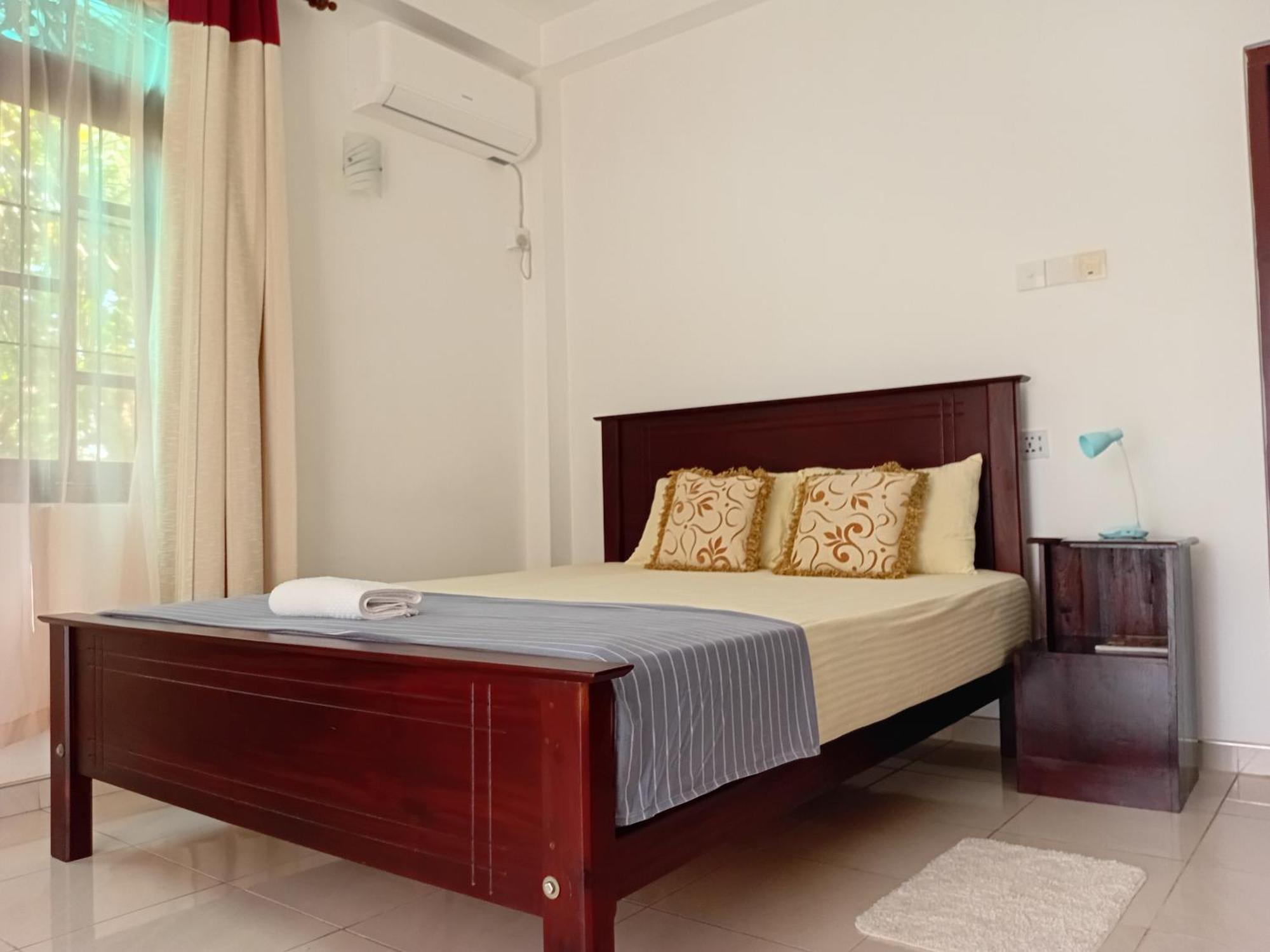 Lake Life Villa Ambalangoda  Buitenkant foto
