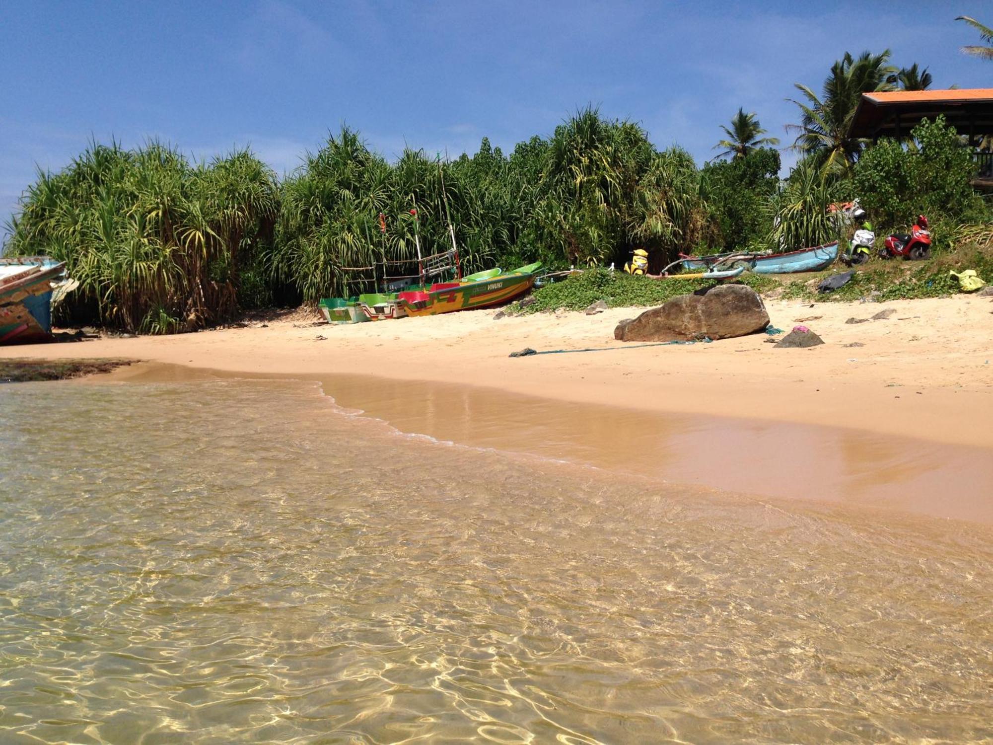 Lake Life Villa Ambalangoda  Buitenkant foto