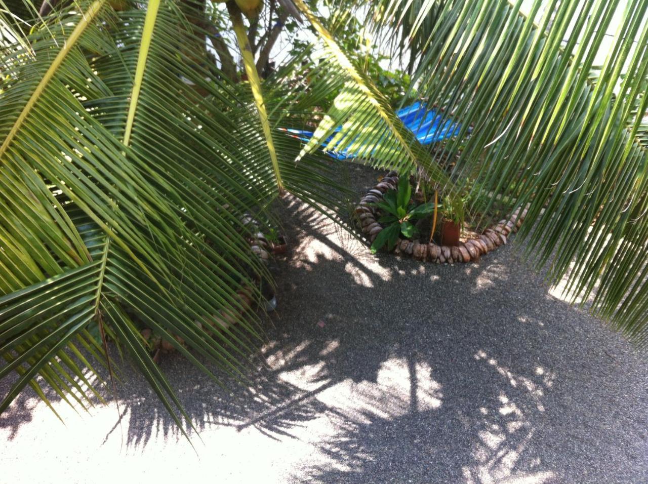 Lake Life Villa Ambalangoda  Buitenkant foto